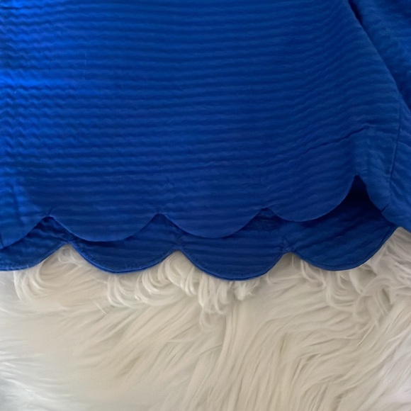 Lilly Pulitzer Shorts - Picture 5 of 6